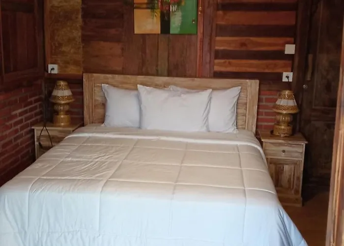 Melasti Mountain - Agung 3 * アメッド